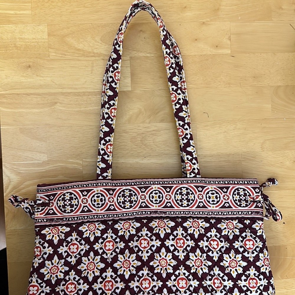 Vera Bradley tote bag (retired pattern)